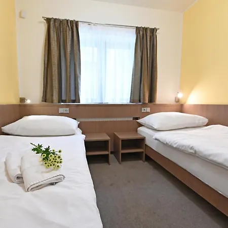 Jirinka Hotel