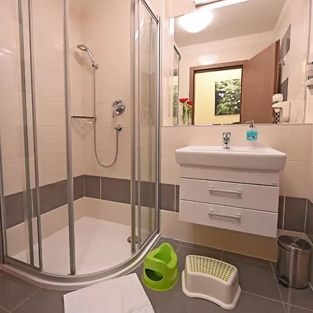 Jirinka Hotel