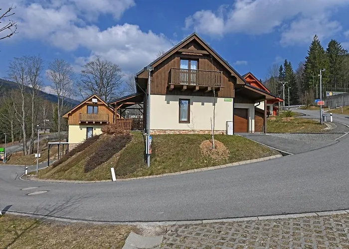 Jirinka Hotell 4*